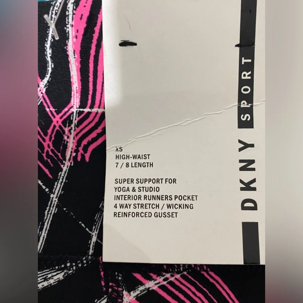 NWT DKNY Electric Shock Print High Waist Legging. - Picture 8 of 9